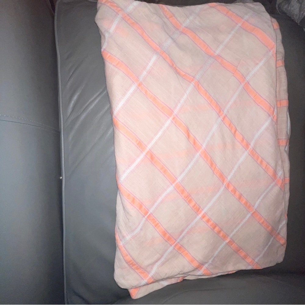 urban outfitters check  A set pillow case